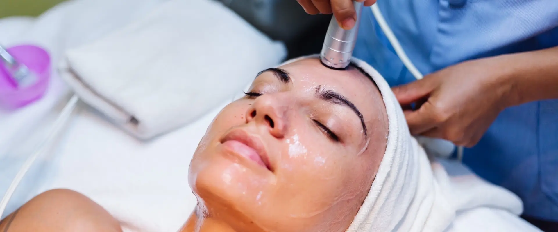 Radiate Hormone-Smart Skin Programme